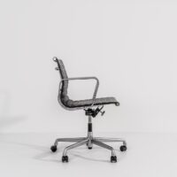 Aluminium Chair EA117 Pele - Vitra - Imagen 5