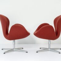 Swan Chair By Arne Jacobsen - Image 6