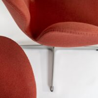 Swan Chair By Arne Jacobsen - Image 7
