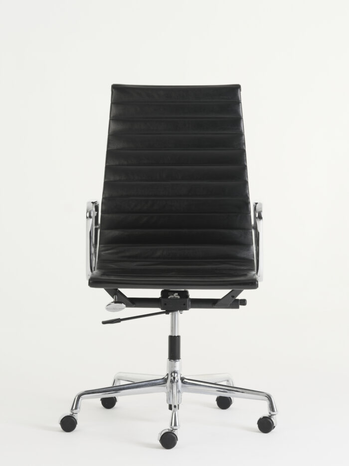 Aluminium Chair EA119 Pele - Vitra - Image 8