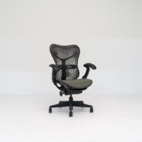 Silla Mirra 1 - Herman Miller - Imagen 2