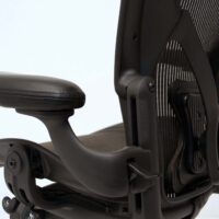 Cadeira Aeron FL Posturefit braços pele e base polida Size B - Herman Miller - Image 7