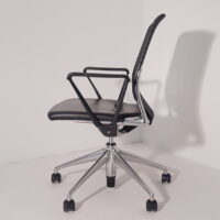 Silla de reuniones Meda - Vitra - Imagen 6