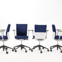 Silla ID Soft Azul Base de plástico- Vitra - Imagen 2