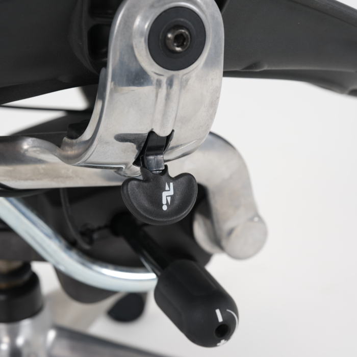 Silla Ejecutiva Aeron Fully Loaded Posturefit Talla B - Imagen 13