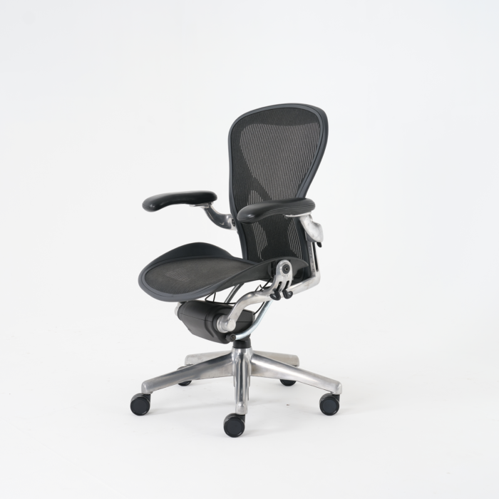 Silla Ejecutiva Aeron Fully Loaded Posturefit Talla B