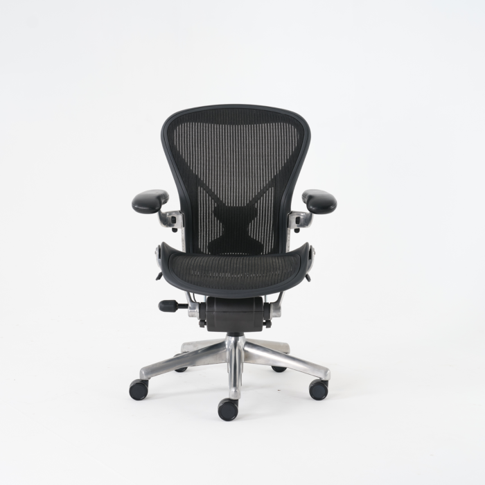 Silla Ejecutiva Aeron Fully Loaded Posturefit Talla B - Imagen 2