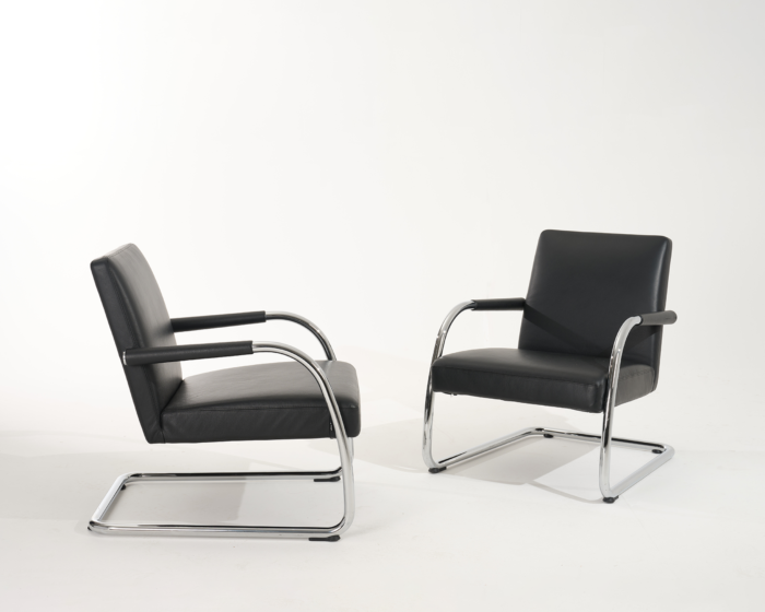 Visa lounge chairs by Antonio Citterio - Image 2