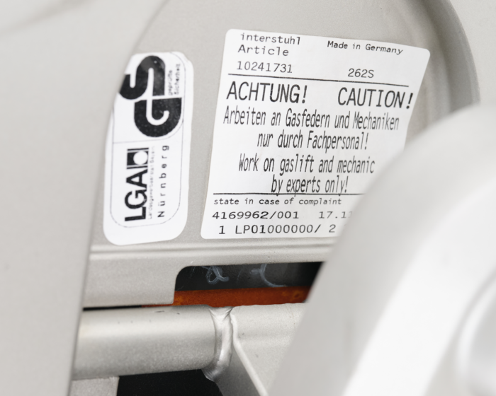 Silver 262S Executive Chair - Interstuhl - Image 7