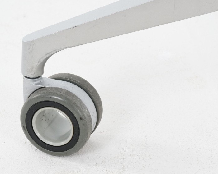 Silver 262S Executive Chair - Interstuhl - Image 14