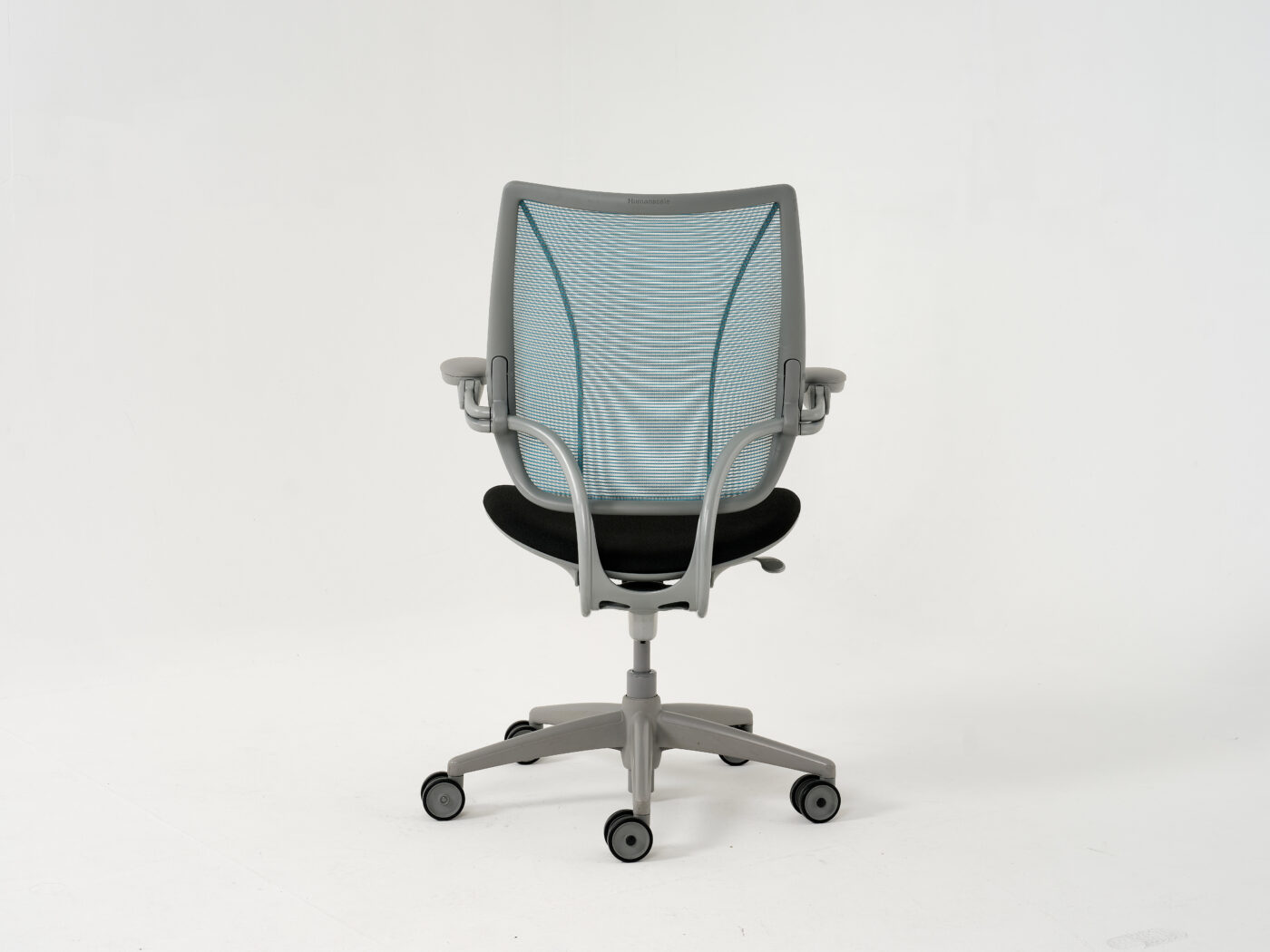 Cadeira Humanscale modelo Liberty - Image 8