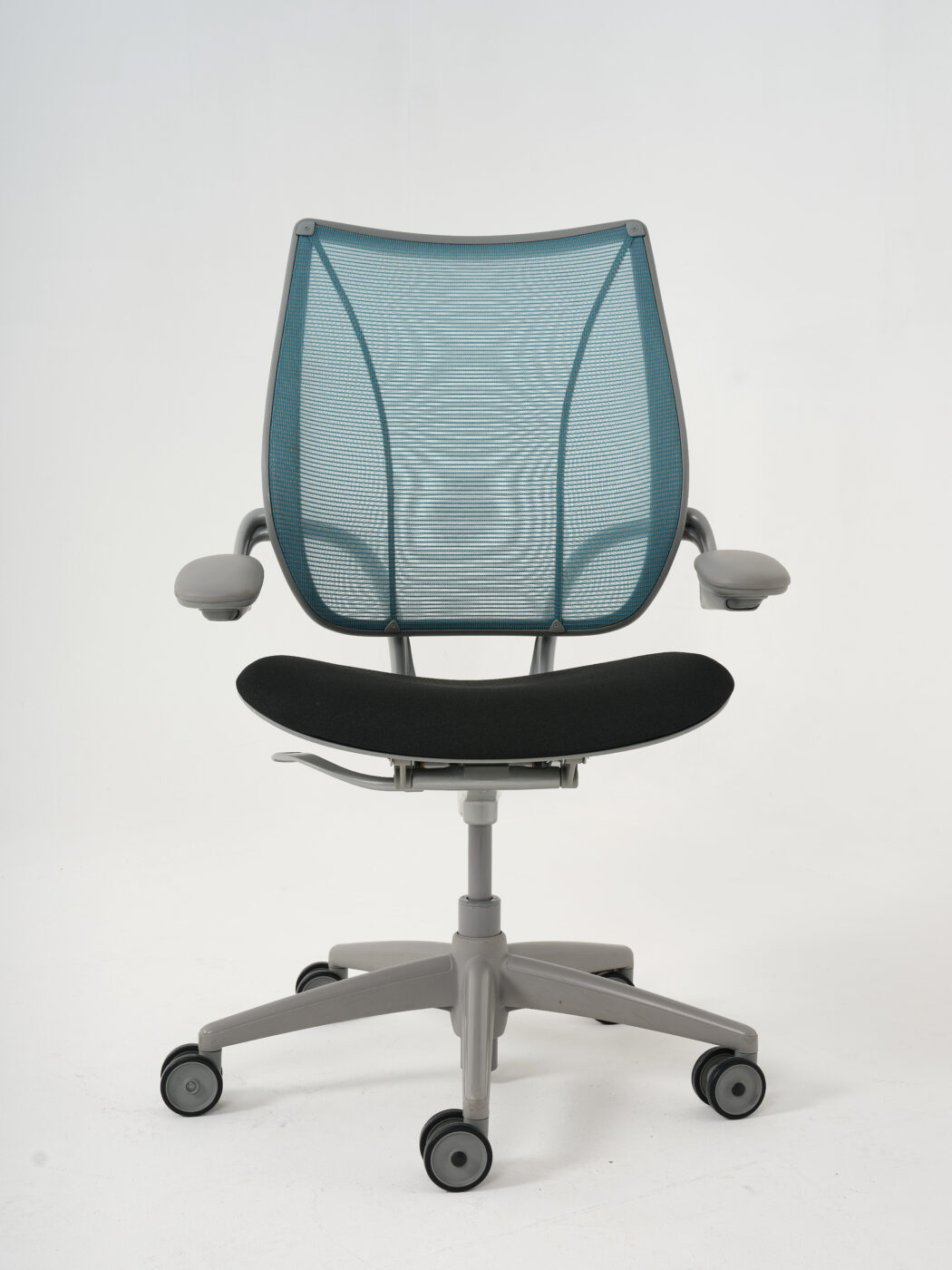 Cadeira Humanscale modelo Liberty - Image 10