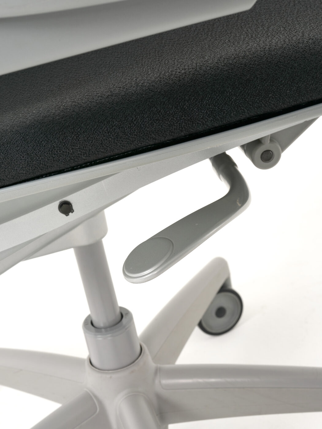 Cadeira Humanscale modelo Liberty - Image 5