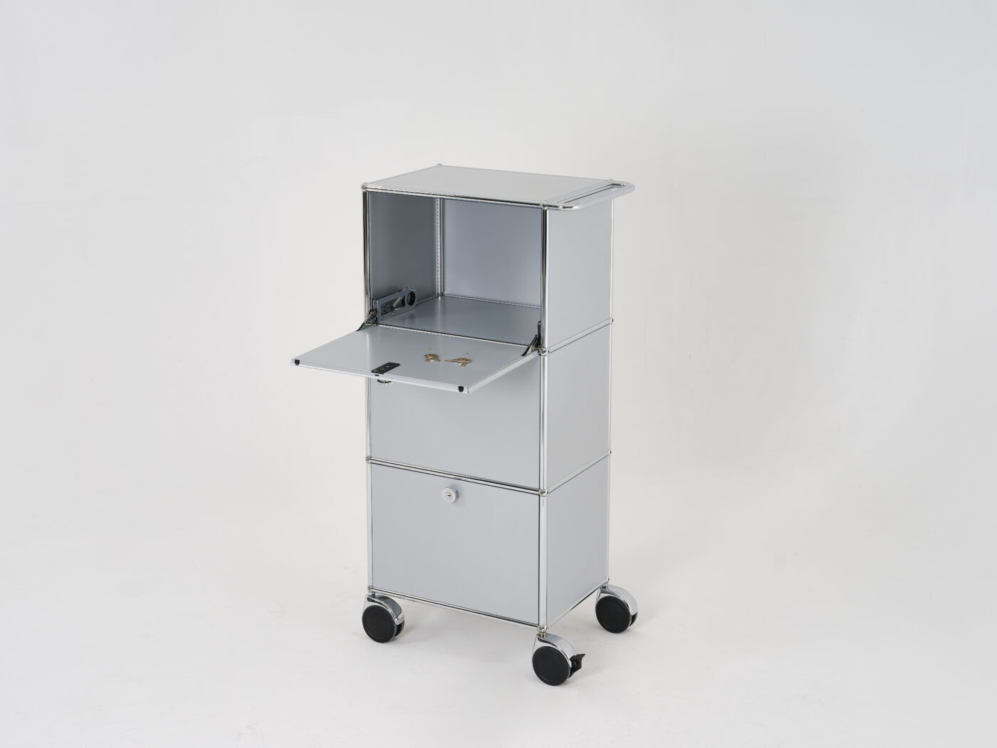 USM Haller Troley Bar