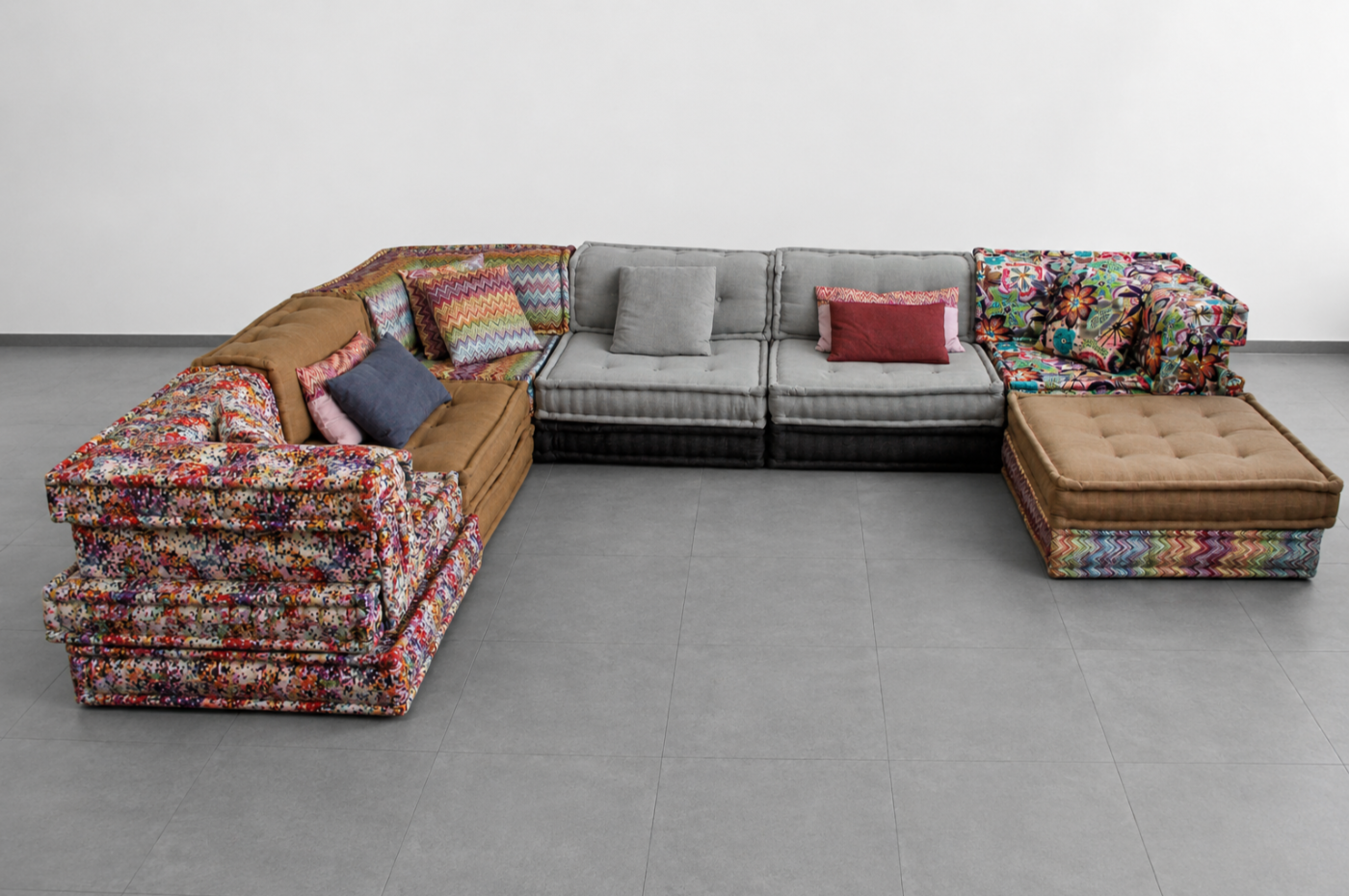 Sofá Roche Bobois modelo Mah-Jong tecidos Missoni - Image 3