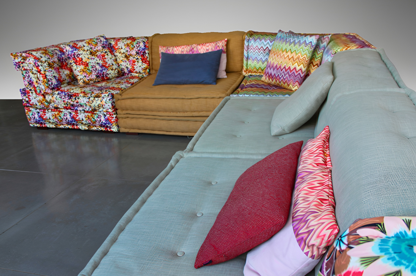 Sofá Roche Bobois modelo Mah-Jong tecidos Missoni - Image 4