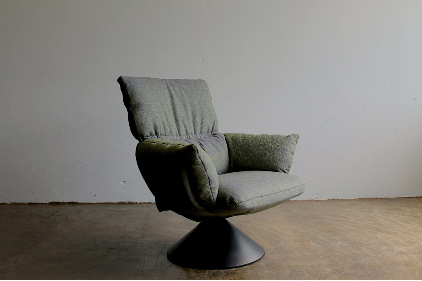 Poltrona individual Cappellini modelo Lud´o lounge by Patricia Urquiola